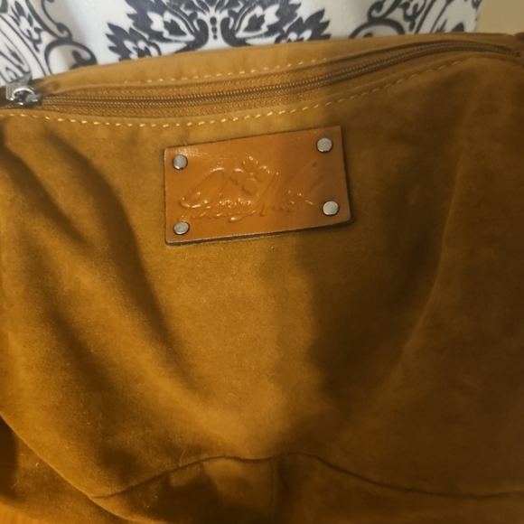 Patricia Nash Rose Tooled Micaela Baguette Gray Crossbody Shoulder Bag- Rare - Picture 11 of 12